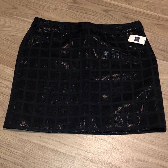 *TWO* GAP skirts. One is BNWT, other is BNWOT. - Picture 2 of 13